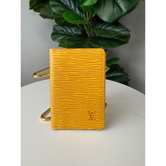 💎✨Authentic Louis Vuitton Epi Leather Tassili Yellow Wallet - Picture 1 of 4